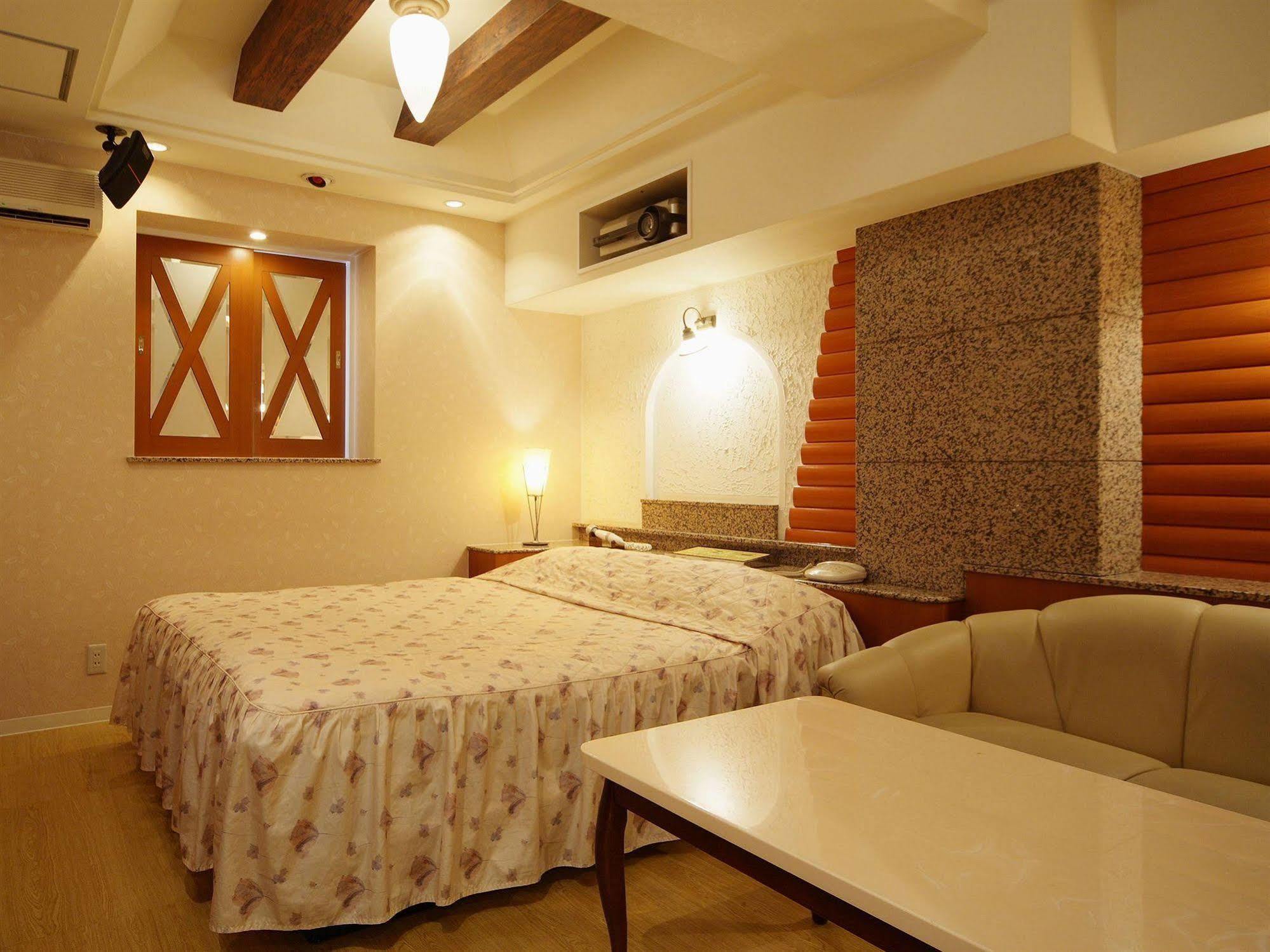Fine Olive Sakai (adults Only) 3* 界市